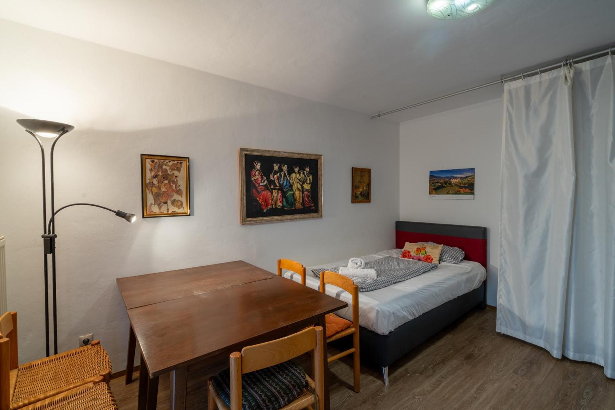Familienappartement Mit Balkon Salzburg